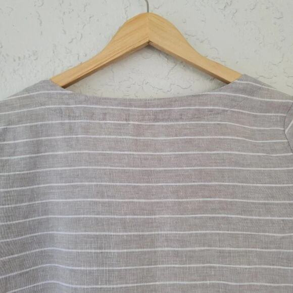C&C California Long Sleeve Striped Linen Top Tan White Women Size M Round Neck - Picture 5 of 9